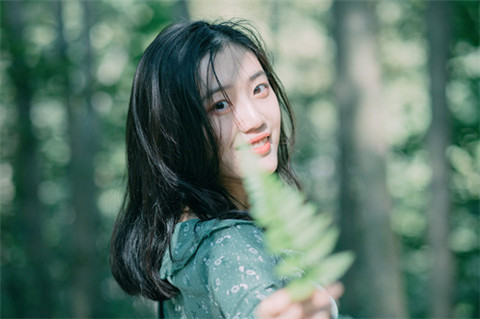 情侣吵架如何解决？两个办法让他们认可你的看法