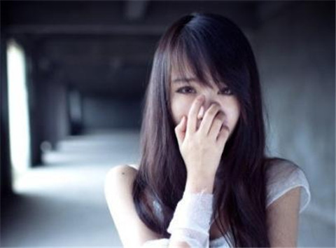 女孩分手后会想什么?想挽回需要要知道