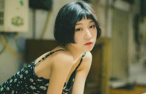 喜欢一个女孩却又不好意思追她，如何才能在一块