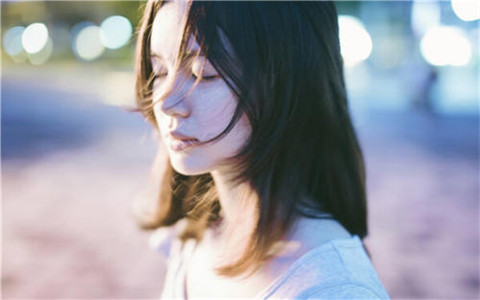 约女孩看电影如何升级关系？3个增进感情小套路