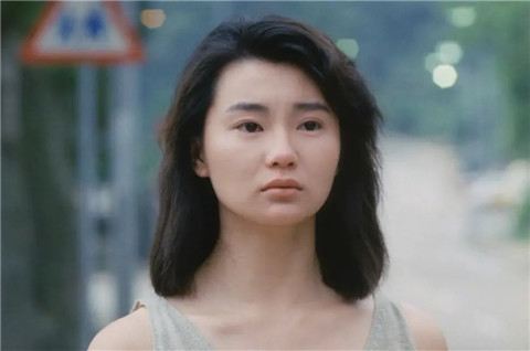 分手后让对方心痛的话男生看了沉默女生看了流泪