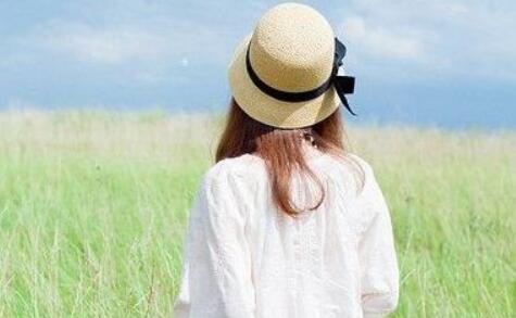 女孩说没安全感如何回复能让她安心？