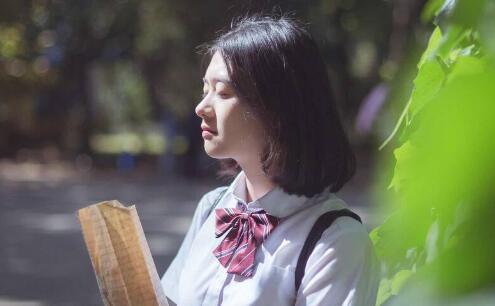 女孩说不想恋爱的意思是？如何回她呢？
