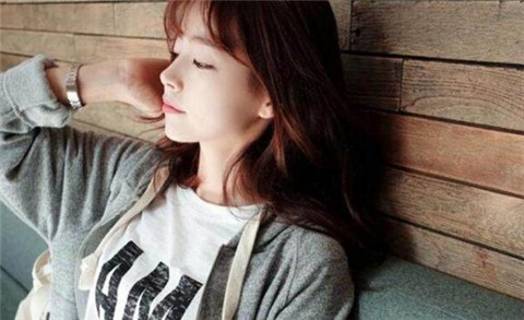 晚上陪女生聊什么话题才能拉近关系？-反馈吧