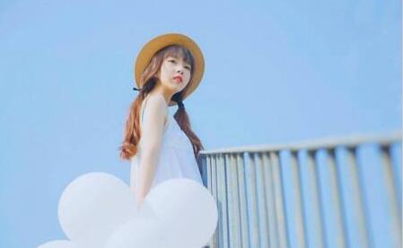 夸女孩的彩虹屁，让女孩听了笑得合不拢嘴