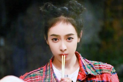 向女孩示爱的诗句，做一个会撩妹的文静年轻人