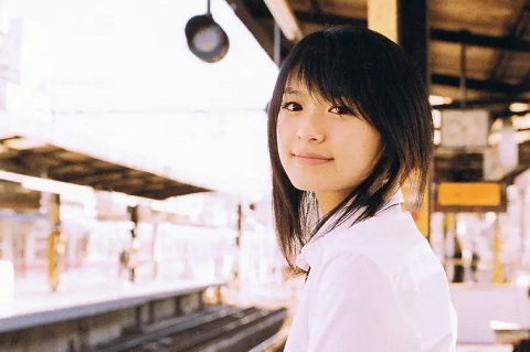 女孩说晚安的潜台词，女孩主动说晚安如何解决