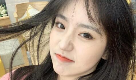 女孩问你感觉我如何如何回答看上去机智?