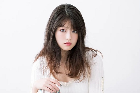 和女生约会牵手方法，轻松升级你们的关系