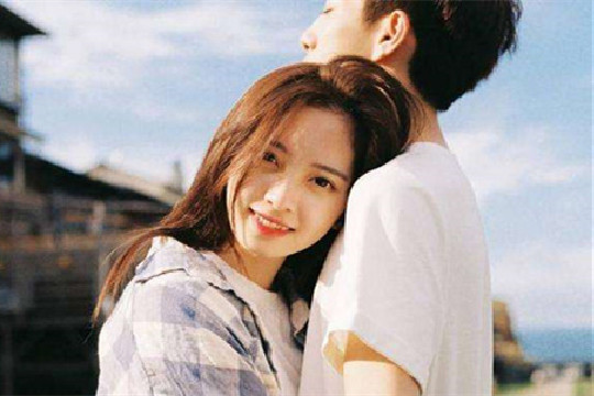 揭密女孩选择姐弟恋是什么原因！是由于母爱泛滥吗？