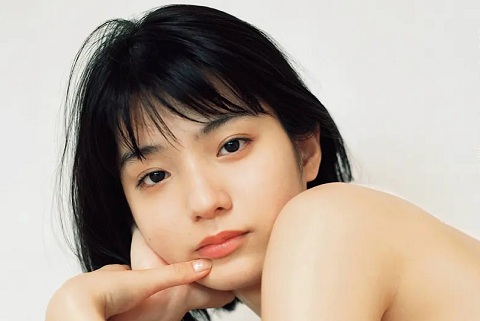 喜欢的女孩喜欢其他人？科学处置三角恋