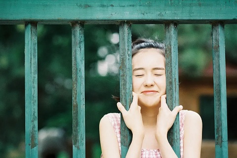 女孩拒绝你其实喜欢你,嘴上说着不要的都是真爱