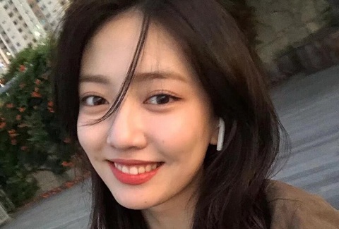 哄女友快乐的笑话，一分钟之内逗笑她