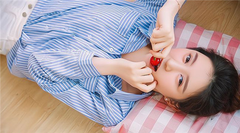 女孩吊着你玩的9大特点，她只不过把你当备胎