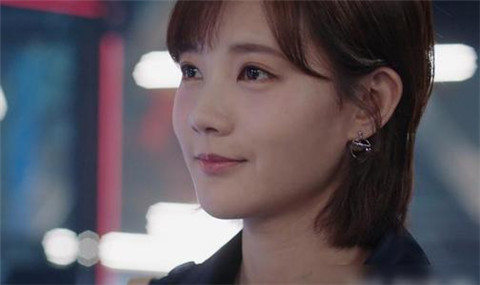 如何追比较直的女孩？