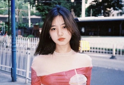异地恋哄女友的话，保持感情的异地情话