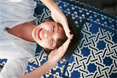 追女孩一个月算久吗？女孩最讨厌的三件事！