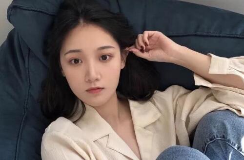 女孩试探男孩的表现有什么？她是想确定你的真心