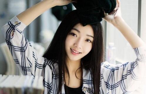 在相亲过程中，女孩眼中相亲男可靠的表现有什么