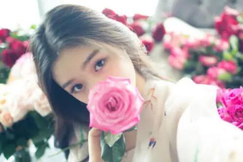 女孩聊着就不回话了是不是就不要继续聊了?-反馈吧