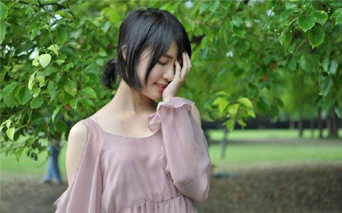 女孩说困去世了双眼睁不开如何回？