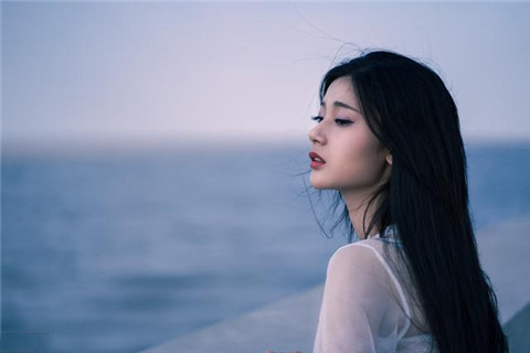 微信撩妹开场白，让她对你产生兴趣