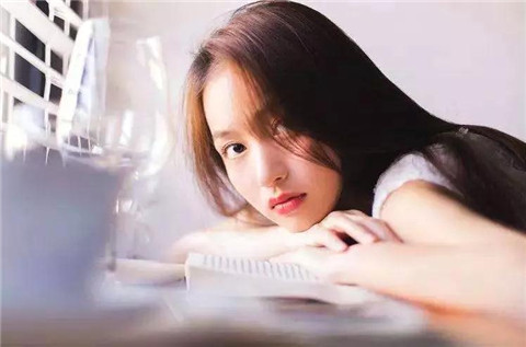 怎么样正确的和女孩聊天？和女孩聊天的正确思路