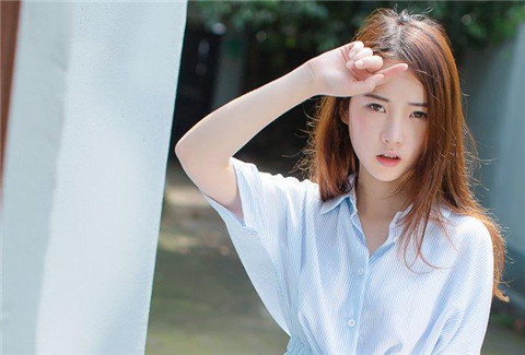 女孩说自己感冒了，男孩如何安慰最暖心？