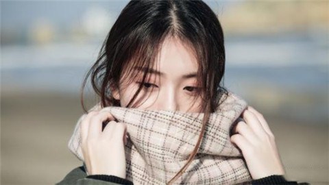 异地恋女友生气了如何解决？