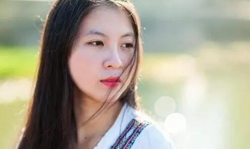 相亲女孩删除男孩微信缘由是什么？