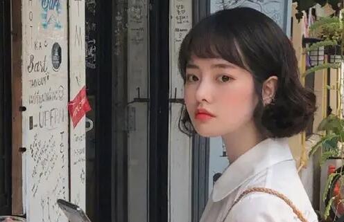 恋爱初期特别尴尬如何解决？恋爱尴尬期一般多长时间