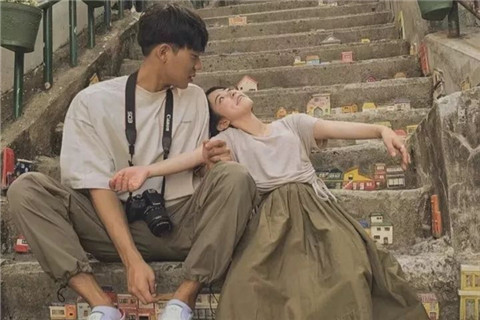 异性相吸的意思是呢？男女异性相吸是什么原因