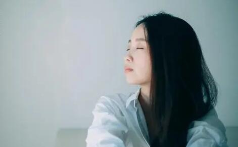 文静女生的性格特征有什么，文静的女生该如何追
