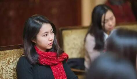 男孩如何选相亲对象?有钱和漂亮选什么