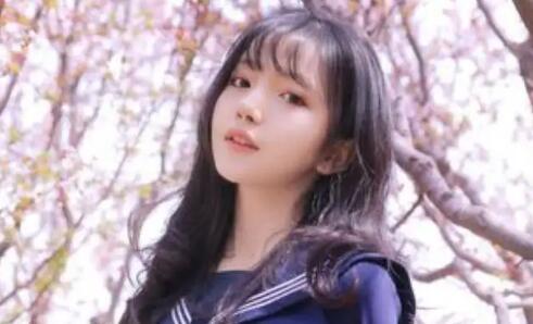 女孩喜欢和你开这三种玩笑，多半是对你动了心