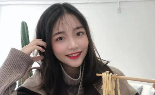 新疆女生怎么样追？看她的头像就了解了