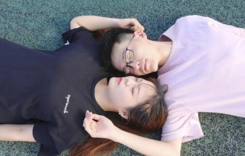 哪种男孩招女孩喜欢？女孩根本招架不住