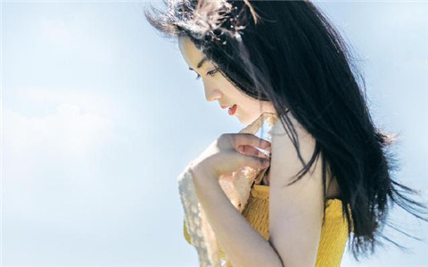 撩女友的情话套路短句一问一答，如何撩女友句子