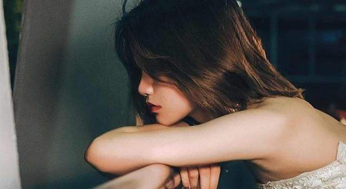 不擅长表达的男孩，如何找女友